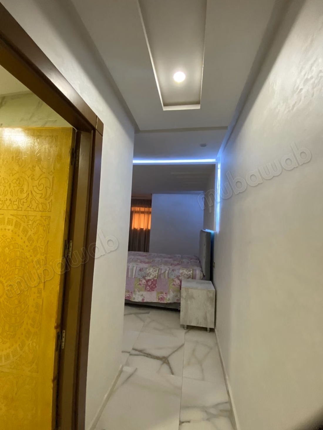 Encuentra un piso en alquiler en Hay el matar. 
1 Habitación. Conserje disponible, aire condicionado general