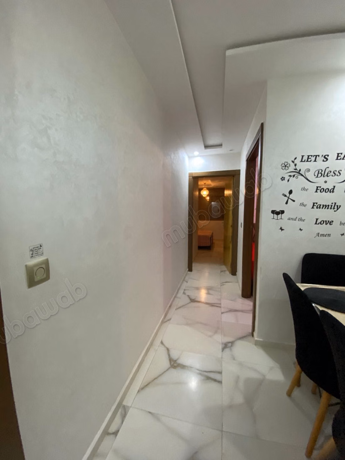 Encuentra un piso en alquiler en Hay el matar. 
1 Habitación. Conserje disponible, aire condicionado general