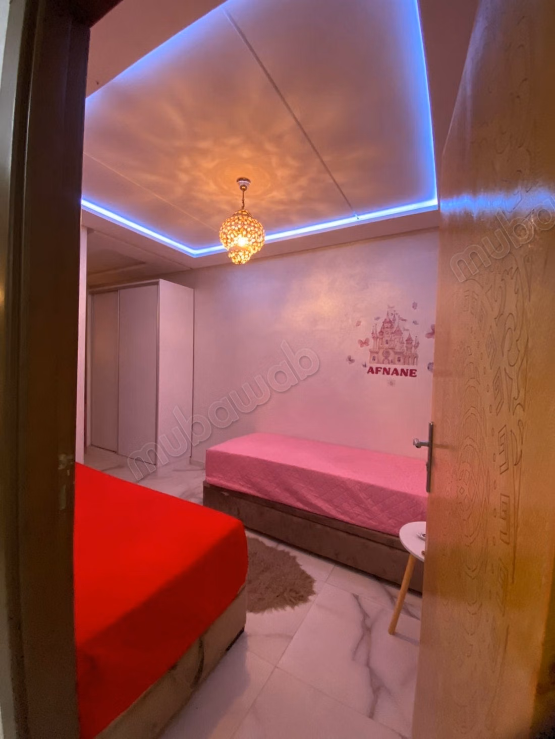Encuentra un piso en alquiler en Hay el matar. 
1 Habitación. Conserje disponible, aire condicionado general