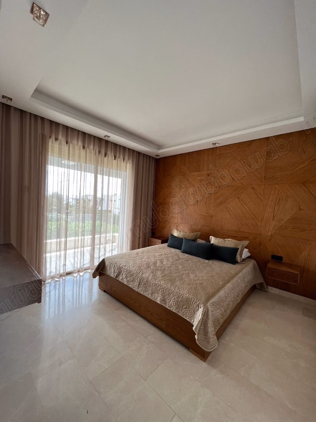 Splendid villa for sale in Dar Bouazza. Total area 261 m². Furnished