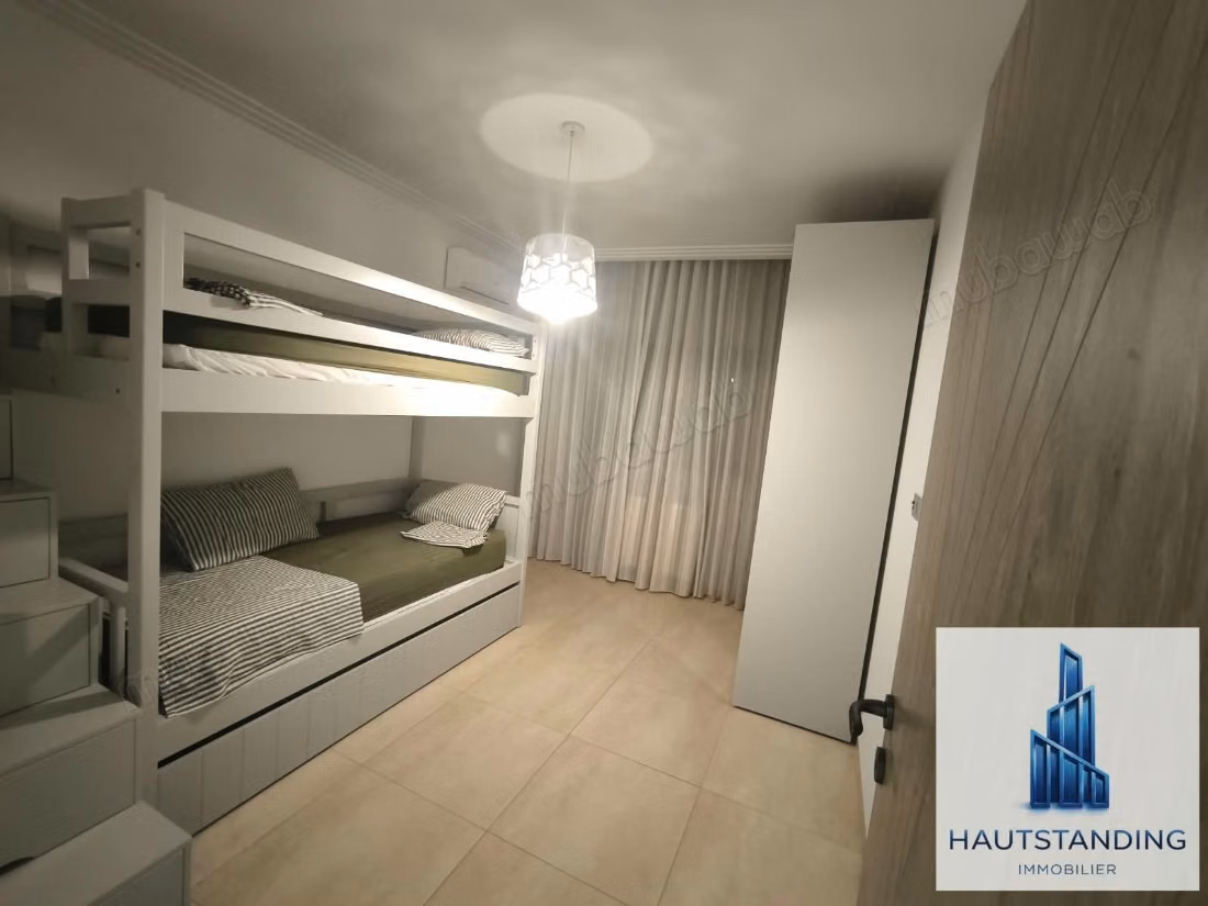 Appartamento S2 lussuoso con vista mozzafiato sulle piscine