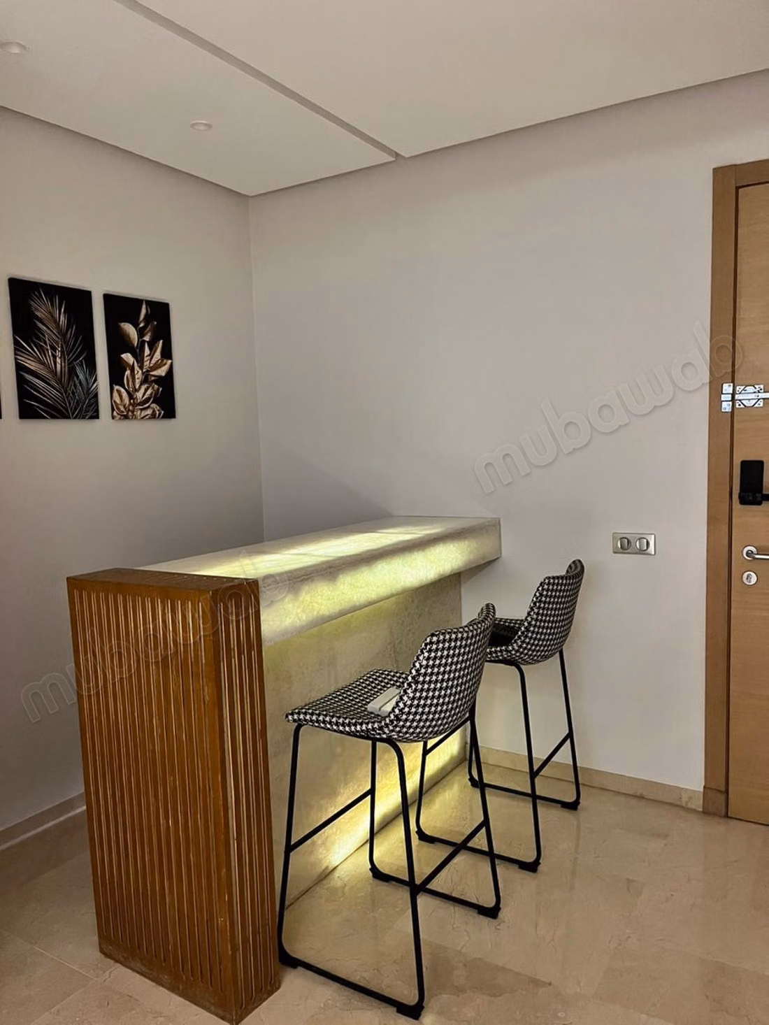 Affitto di un appartamento a Riyad. 4 camere confortevoli. Terrazza e ascensore