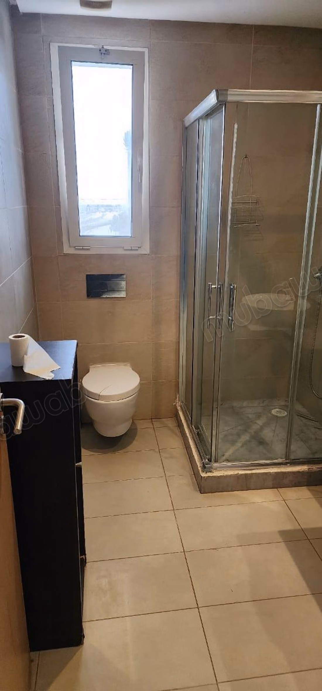 Affitto di un appartamento a Riyad. 4 camere confortevoli. Terrazza e ascensore