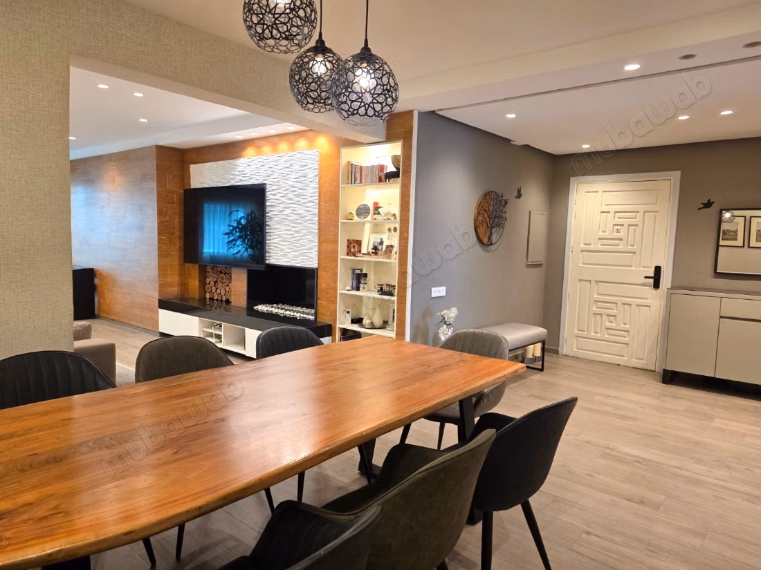 Beautiful spacious apartment Valfleuri