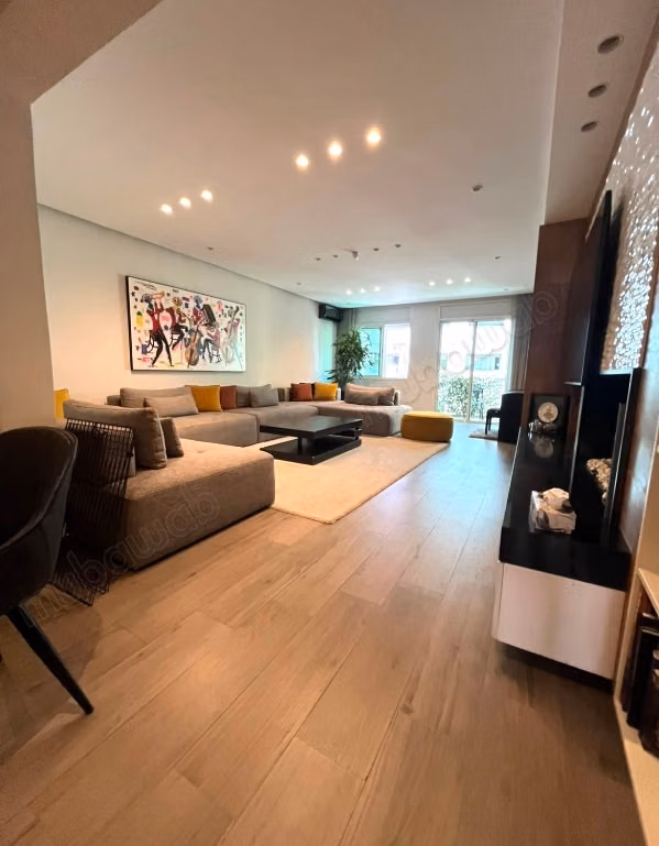 Beautiful spacious apartment Valfleuri