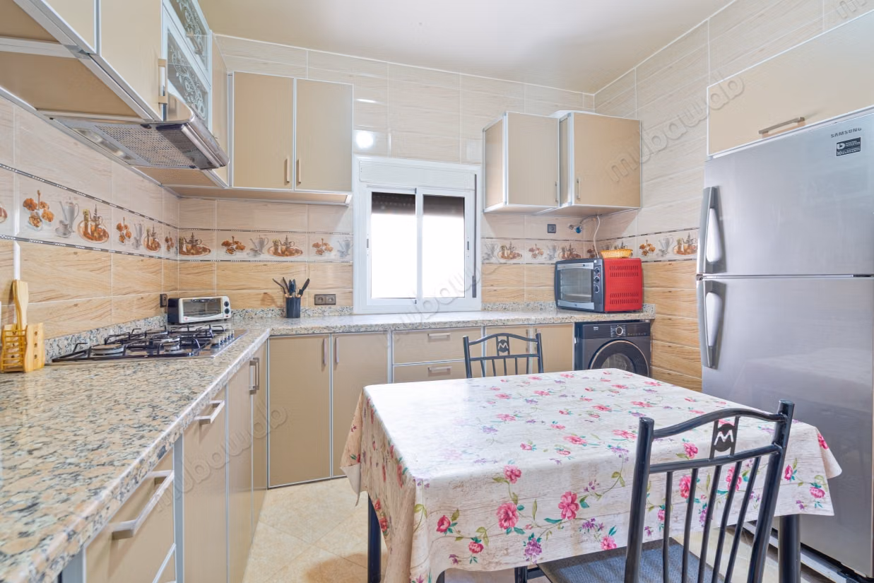 Appartement meublé à Marshan 
proche Merkala
