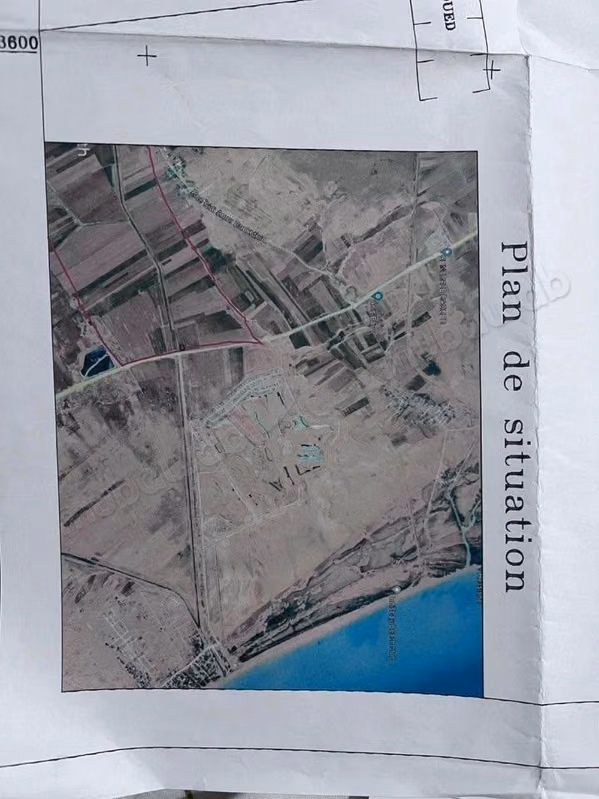 Terreno di 1000 m2 in vendita a Hssienne