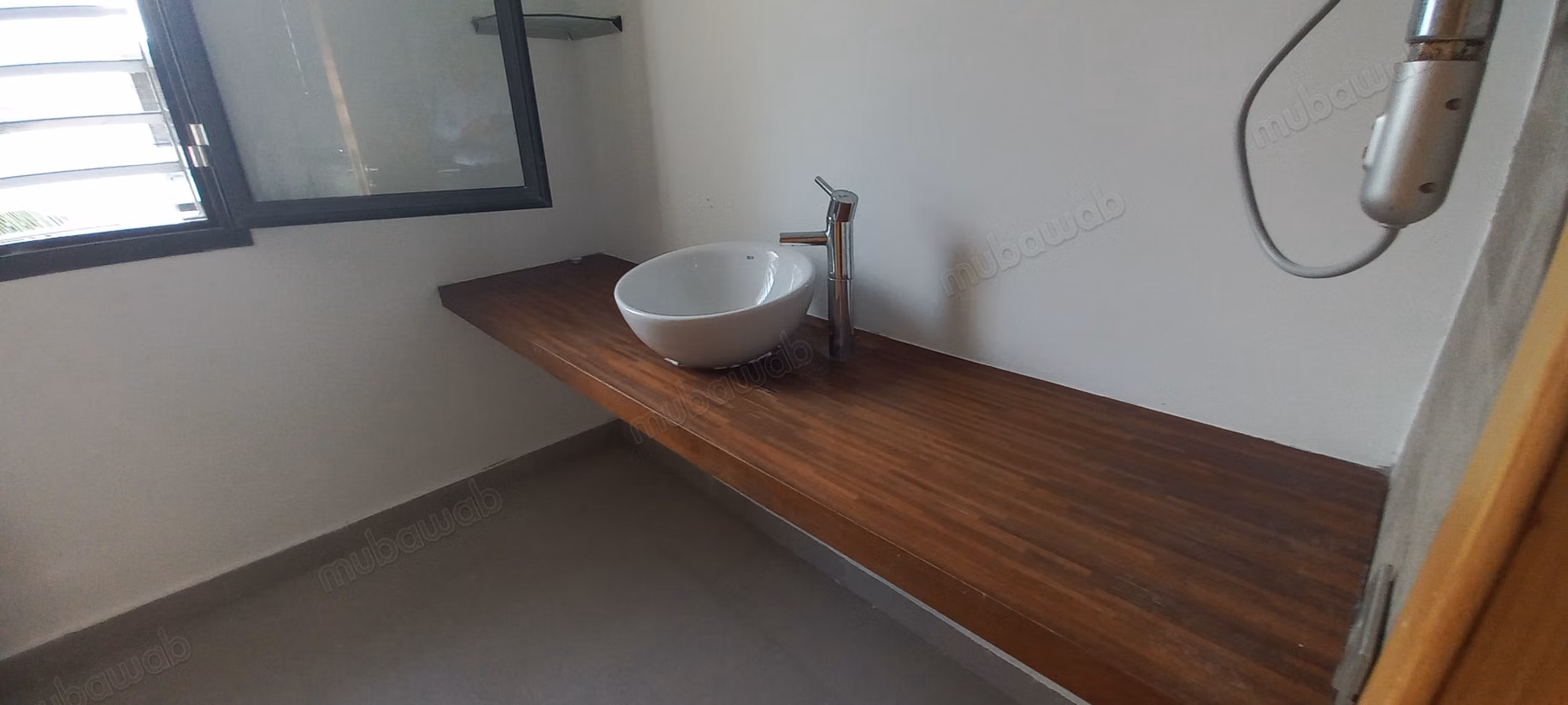 Luxury house for sale in Dar Bouazza. Total area 500 m². Pool, air conditioning