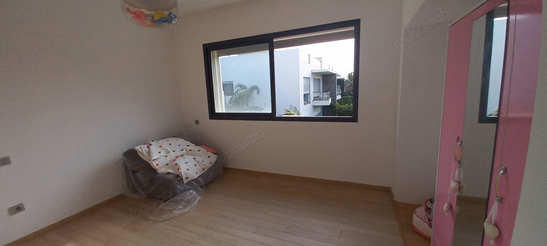 Luxury house for sale in Dar Bouazza. Total area 500 m². Pool, air conditioning