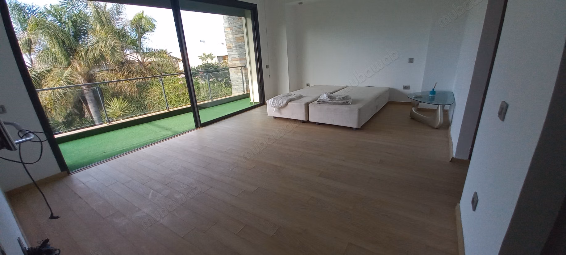 Luxury house for sale in Dar Bouazza. Total area 500 m². Pool, air conditioning