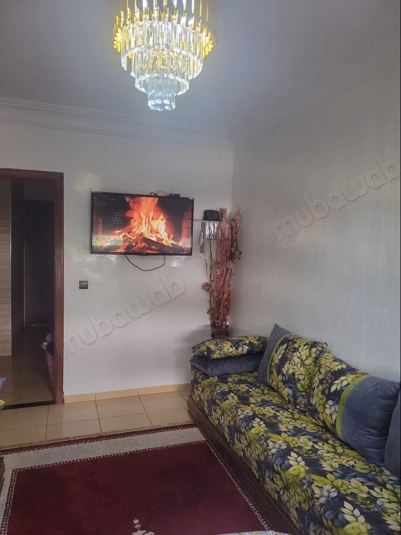 Vente d'un bel appartement à Nassim 
1.4 grandes pièces. Porte blindée, antenne parabolique