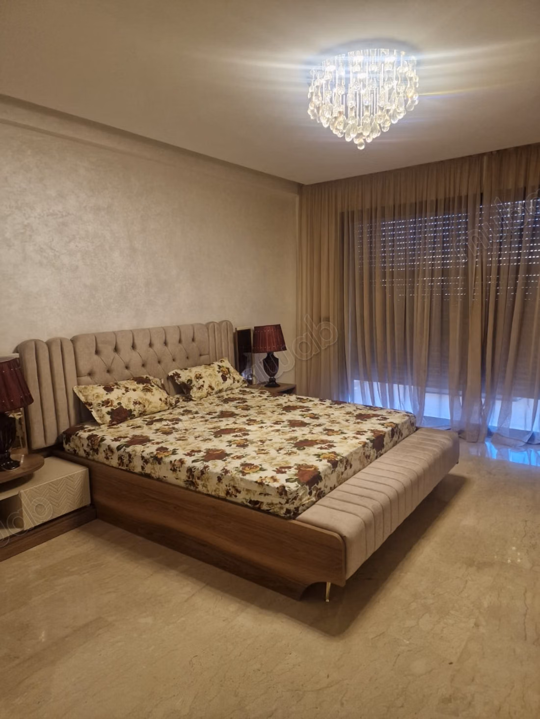 Appartement à louer à La Siesta. 3 grandes pièces. Meublé