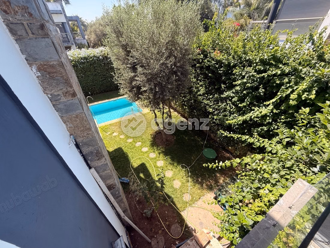Villa à vendre 425 m², 4 chambres Bouskoura Bouskoura