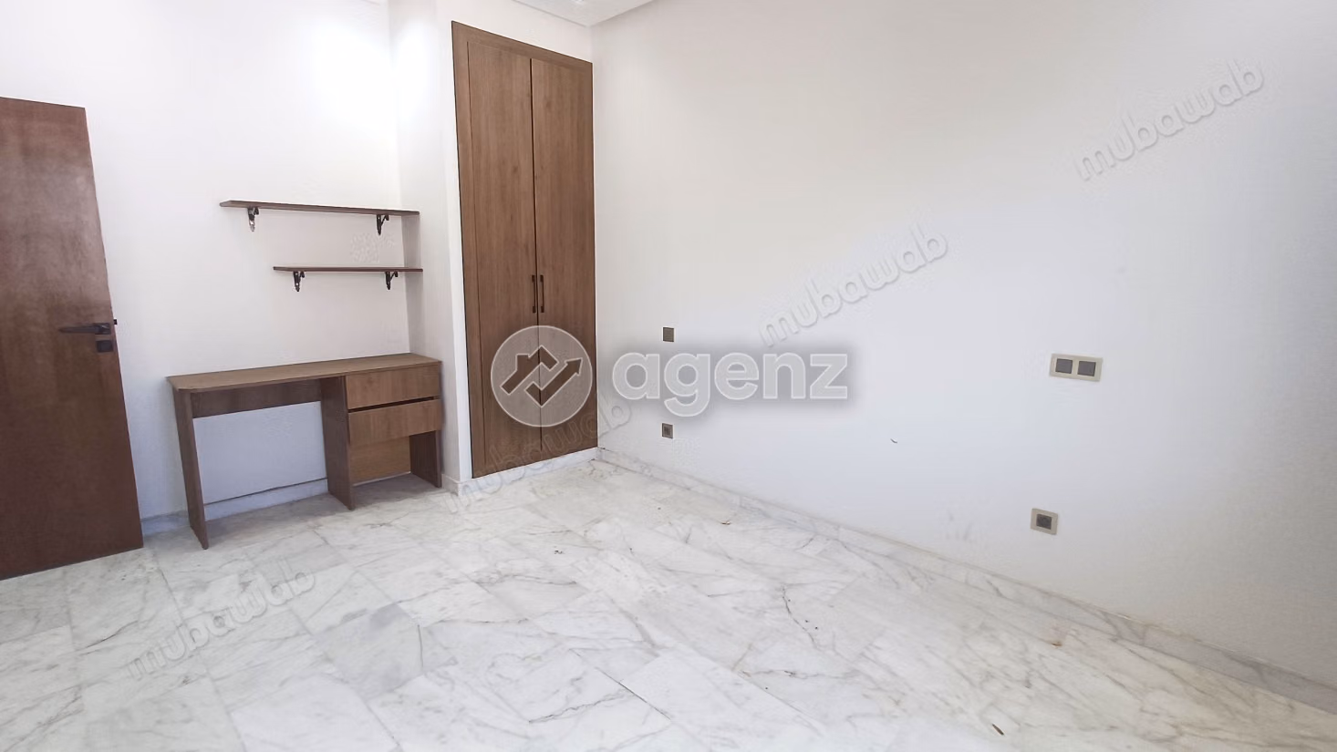 Villa à vendre 500 m², 4 chambres 
Sidi Maarouf 
Casablanca