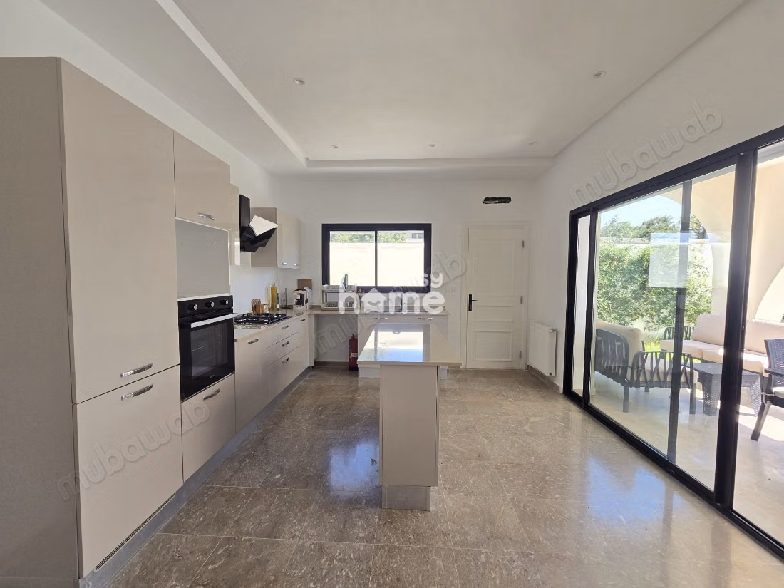 Villa de 230m² sur 391m² de terrain