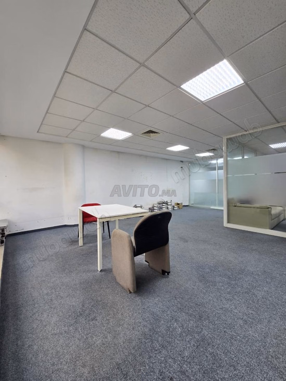 Office for rent in Abdelmoumen