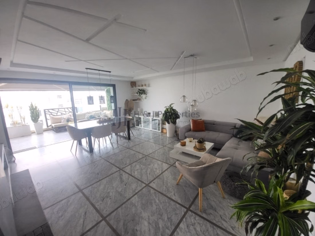 Penthouse 2 bedrooms 174m2 MAARIF EXTENSION