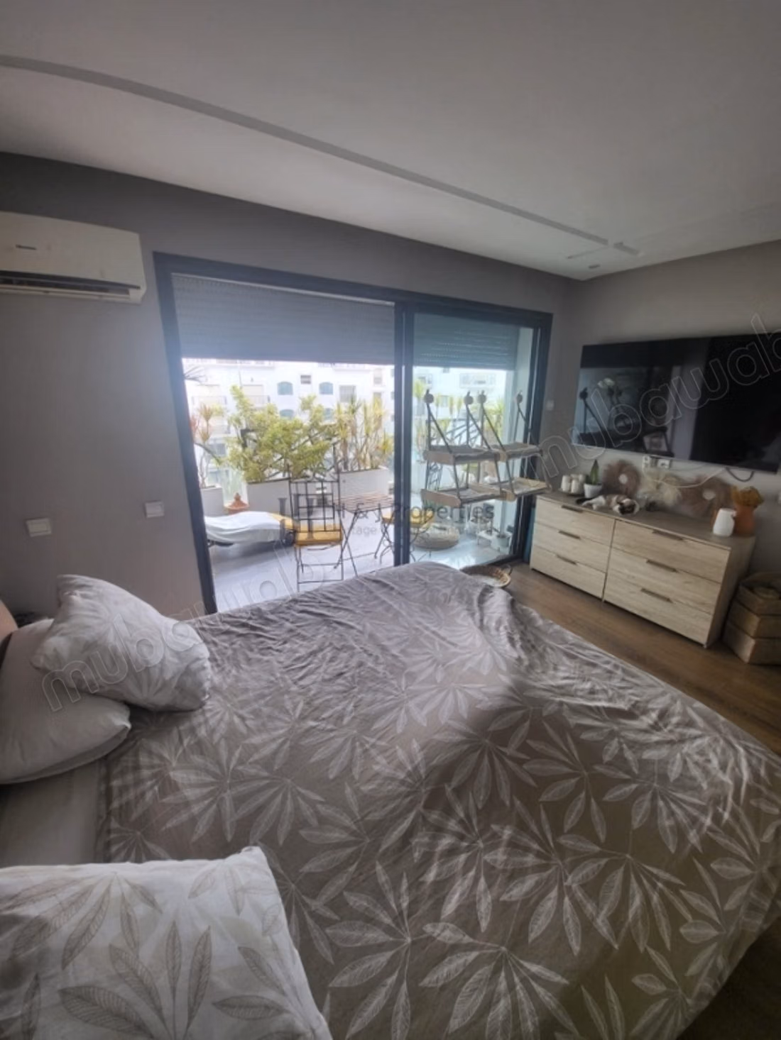 Penthouse 2 bedrooms 174m2 MAARIF EXTENSION