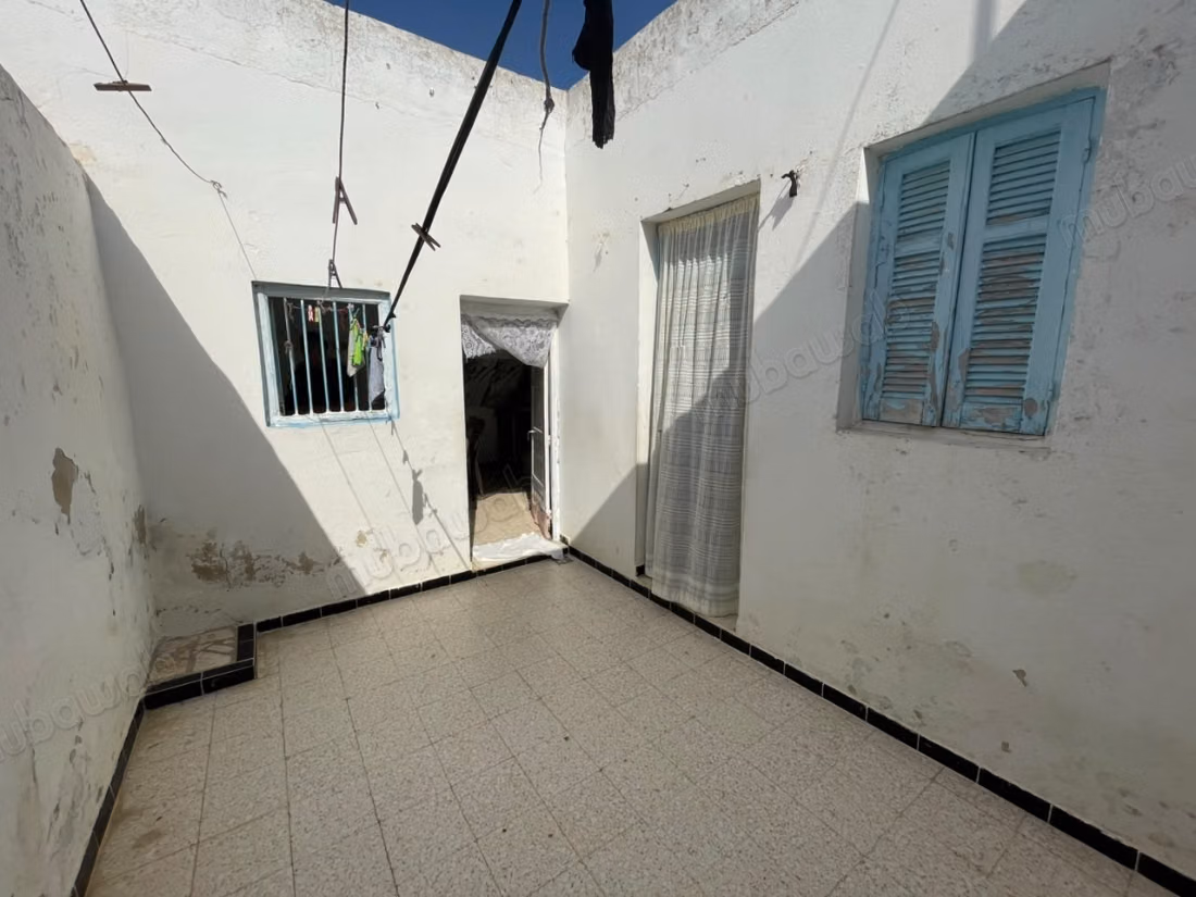 For sale independent villa S2 in Cité Ennour