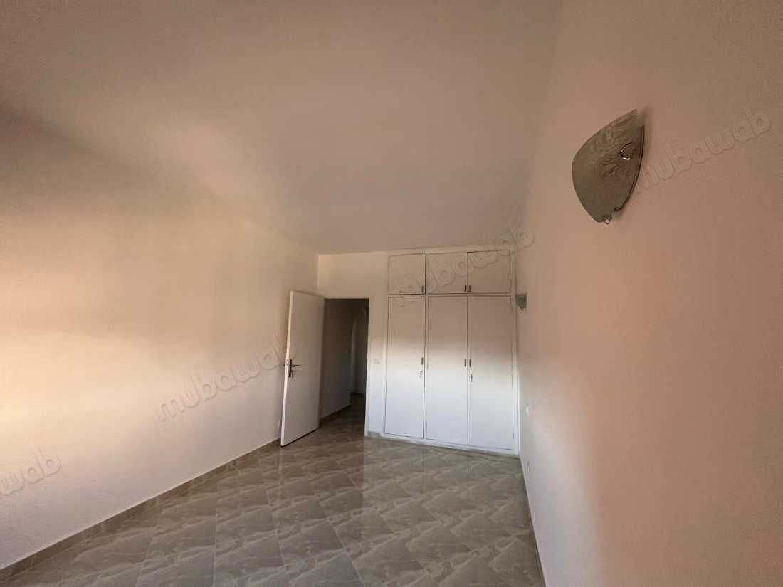 Empty Apartment or Office for Rent – Gueliz