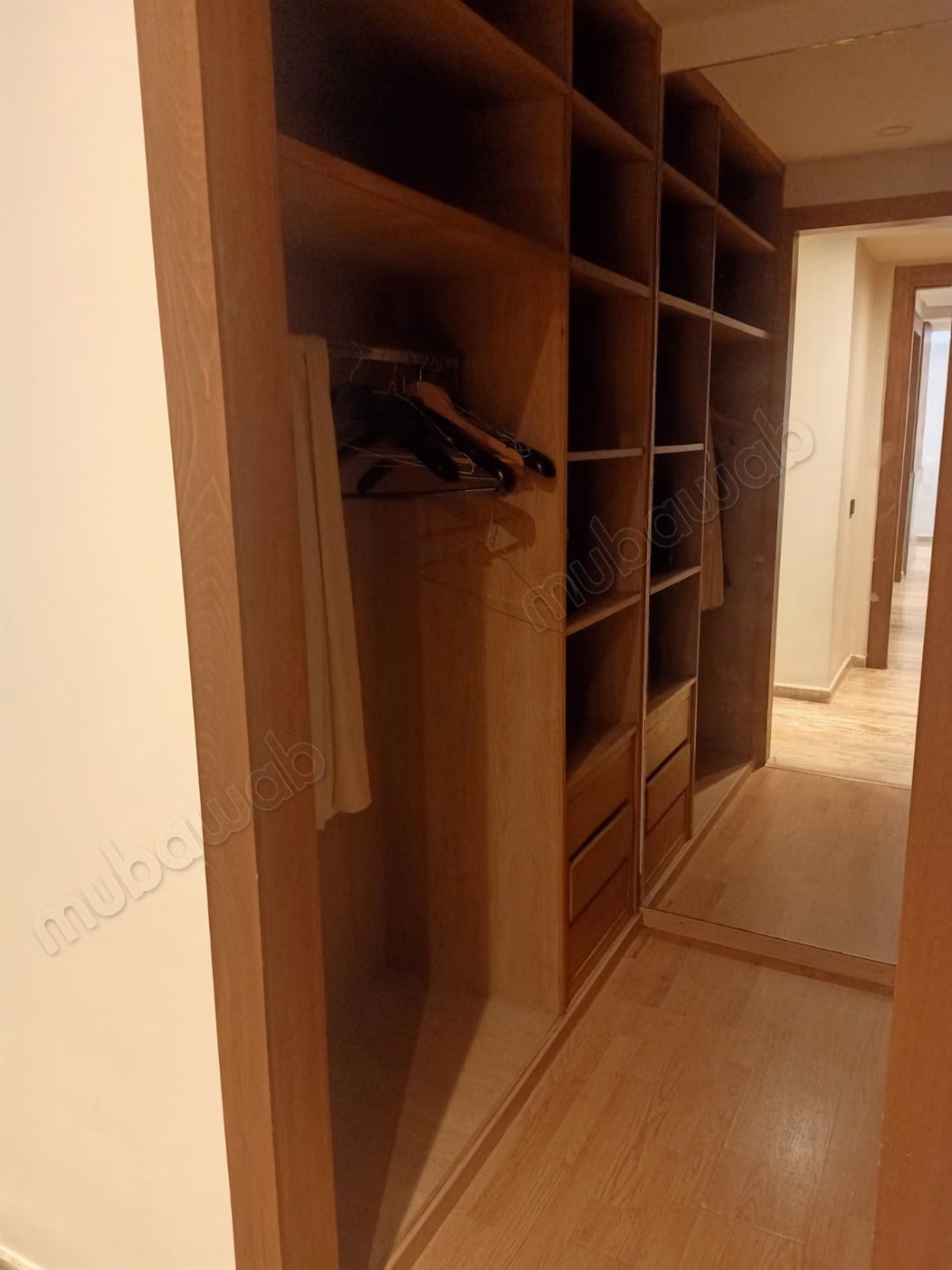 À louer appartement meublé avec piscine et jardin