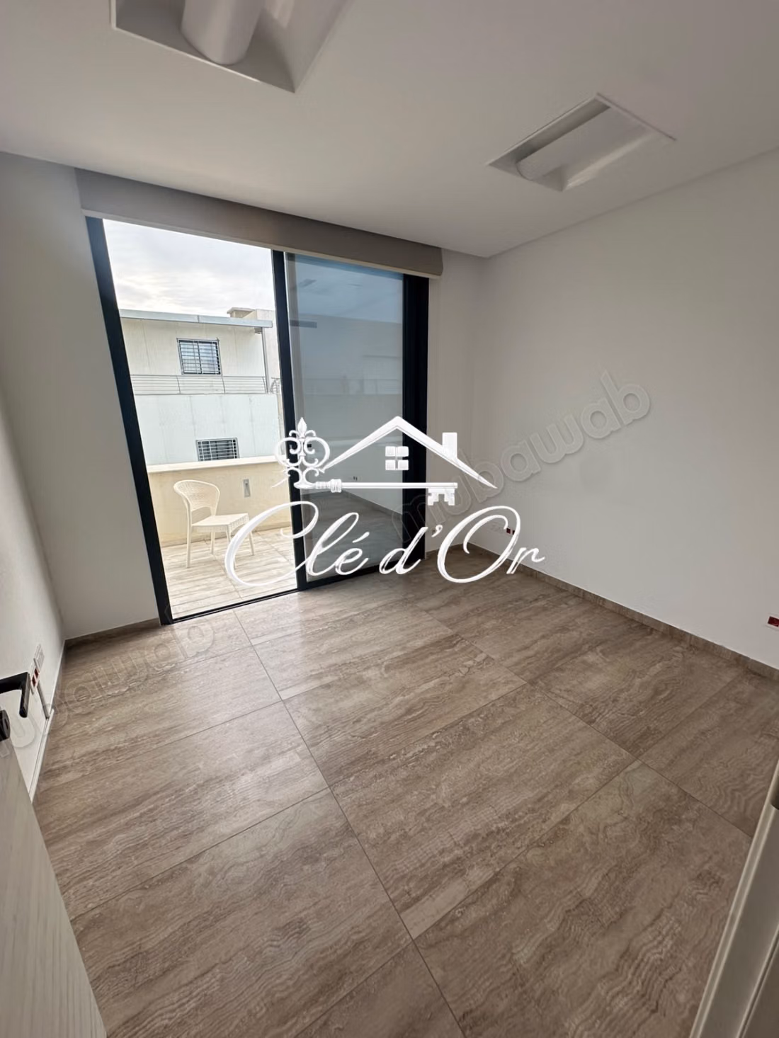 Office H4 for rent in the Gardens of Carthage