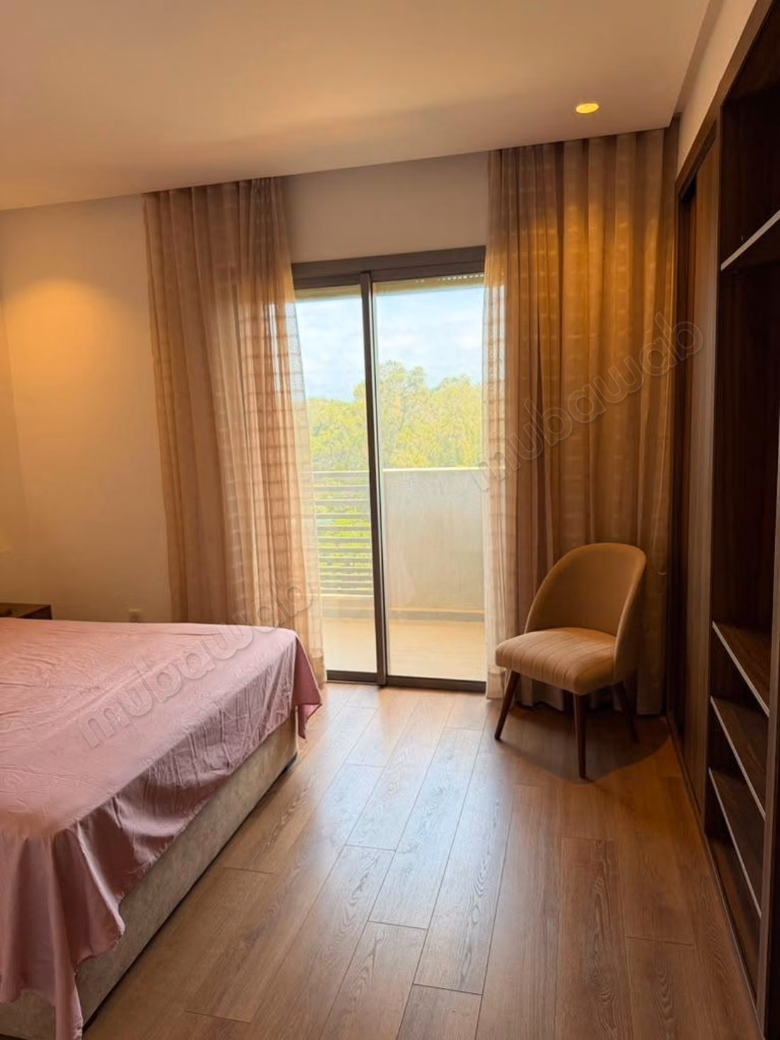 Superb apartment for rent in Casablanca Finance City. 4 rooms. Well furnished