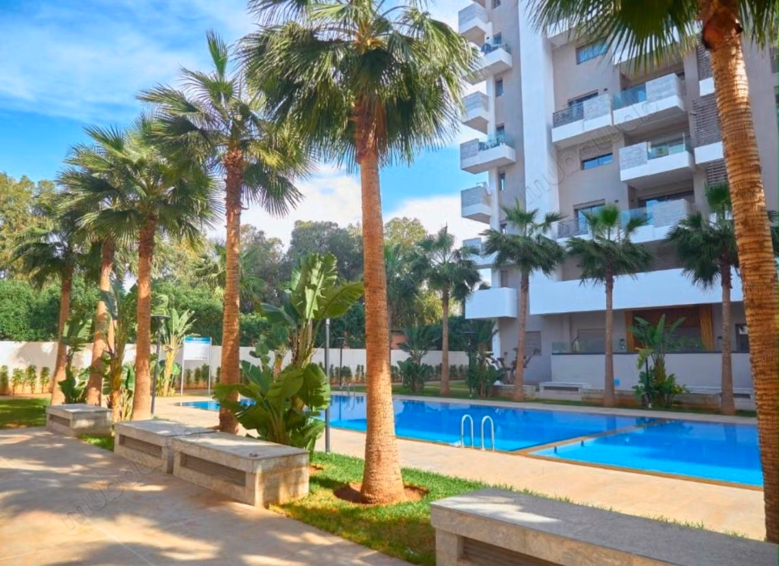 Superb apartment for rent in Casablanca Finance City. 4 rooms. Well furnished