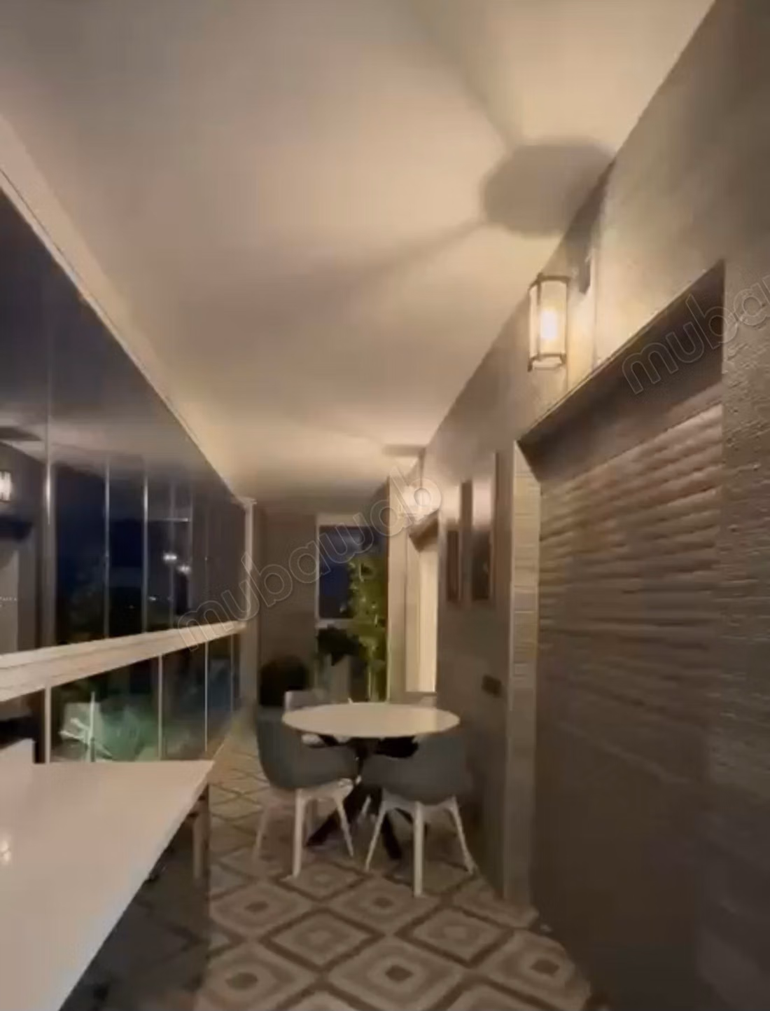 Appartement à vendre à Plage Oued Cherrat. 3 chambres agréables. Places de parking et terrasse