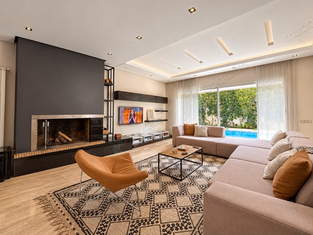 Prachtig huis te huur in Laymoune. Totale oppervlakte 375 m². Gemeubileerd
