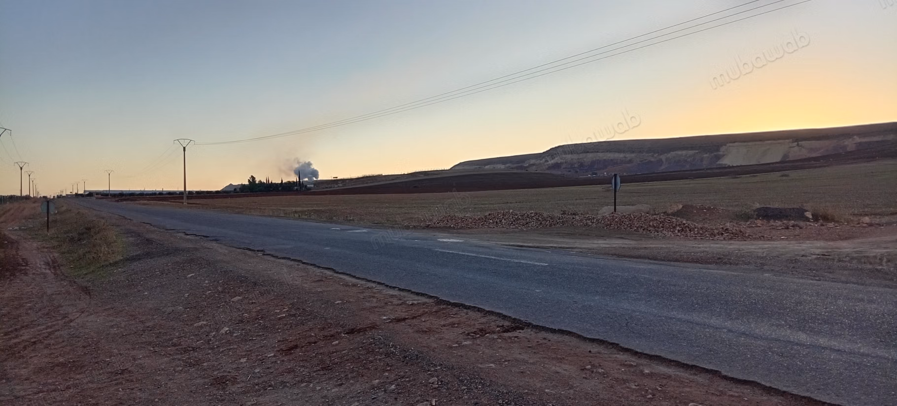 Terreno industrial cerca de empresas en venta en Riah. Superficie 130,000 m²