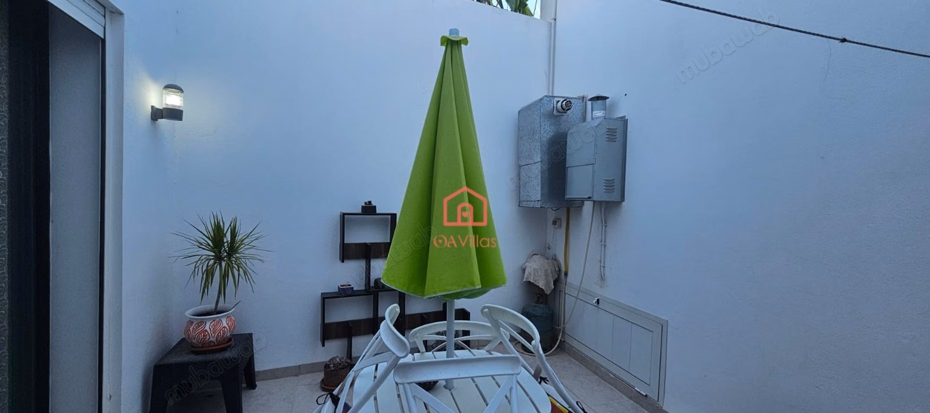 للبيع شقة S2 في مركز حمامات