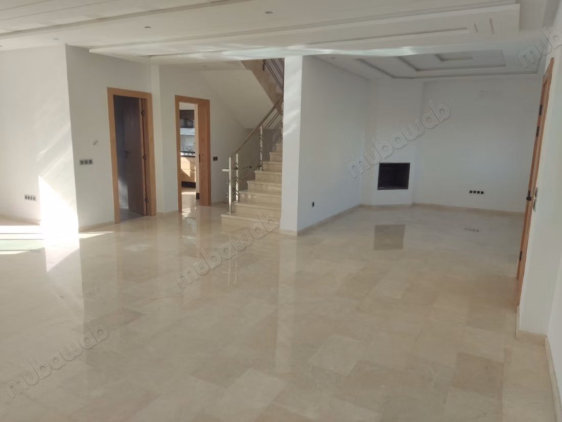 Villa for sale with sea view never inhabited