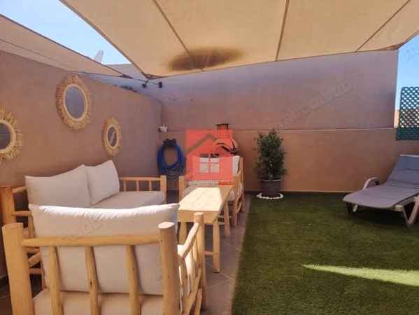 Chic appartement avec jolie terrasse