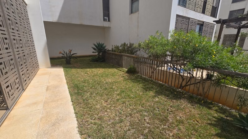 À vendre – Appartement 243 m² à Bab Lbahr Marina