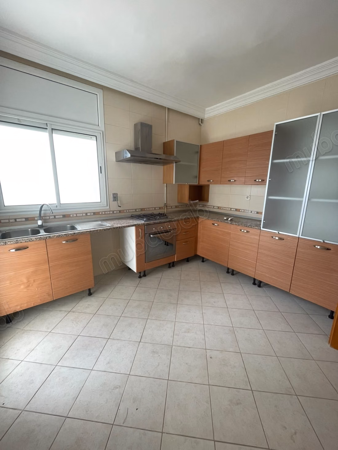 For rent S3 with service room in Ain Zaghouan