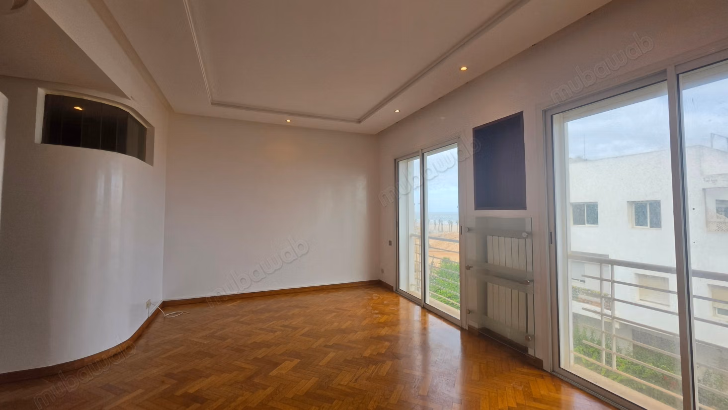 Beautiful apartment with sea view