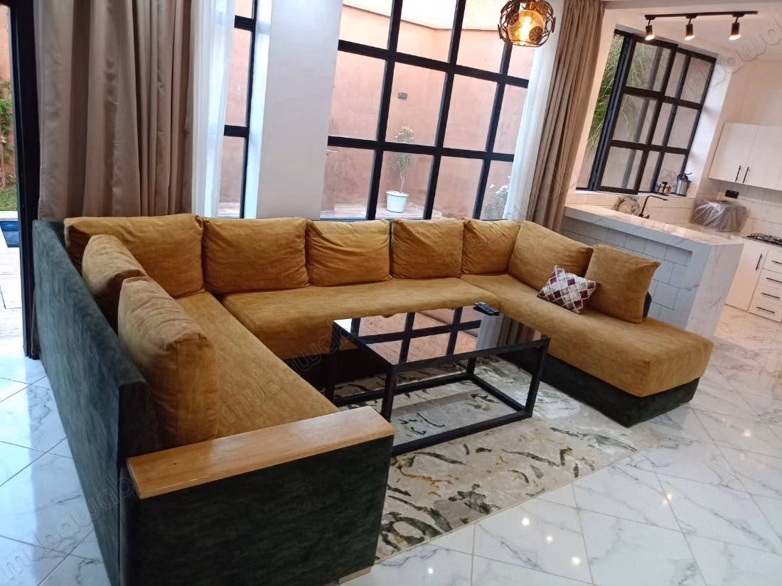 Villa moderne meublée en location