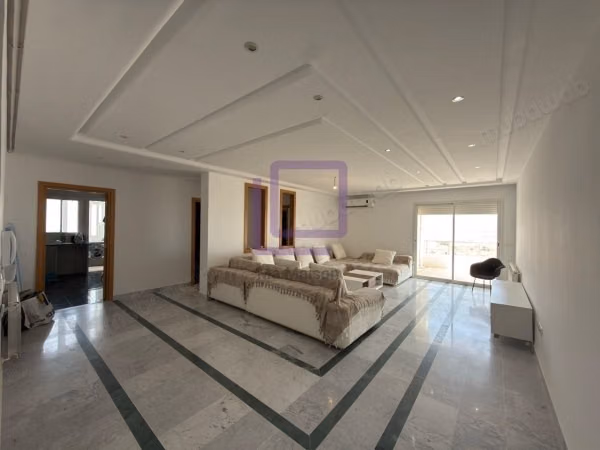 Un s3 de 183m² à Ennasr 2