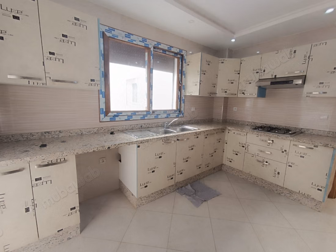 Groot appartement te huur dichtbij het station