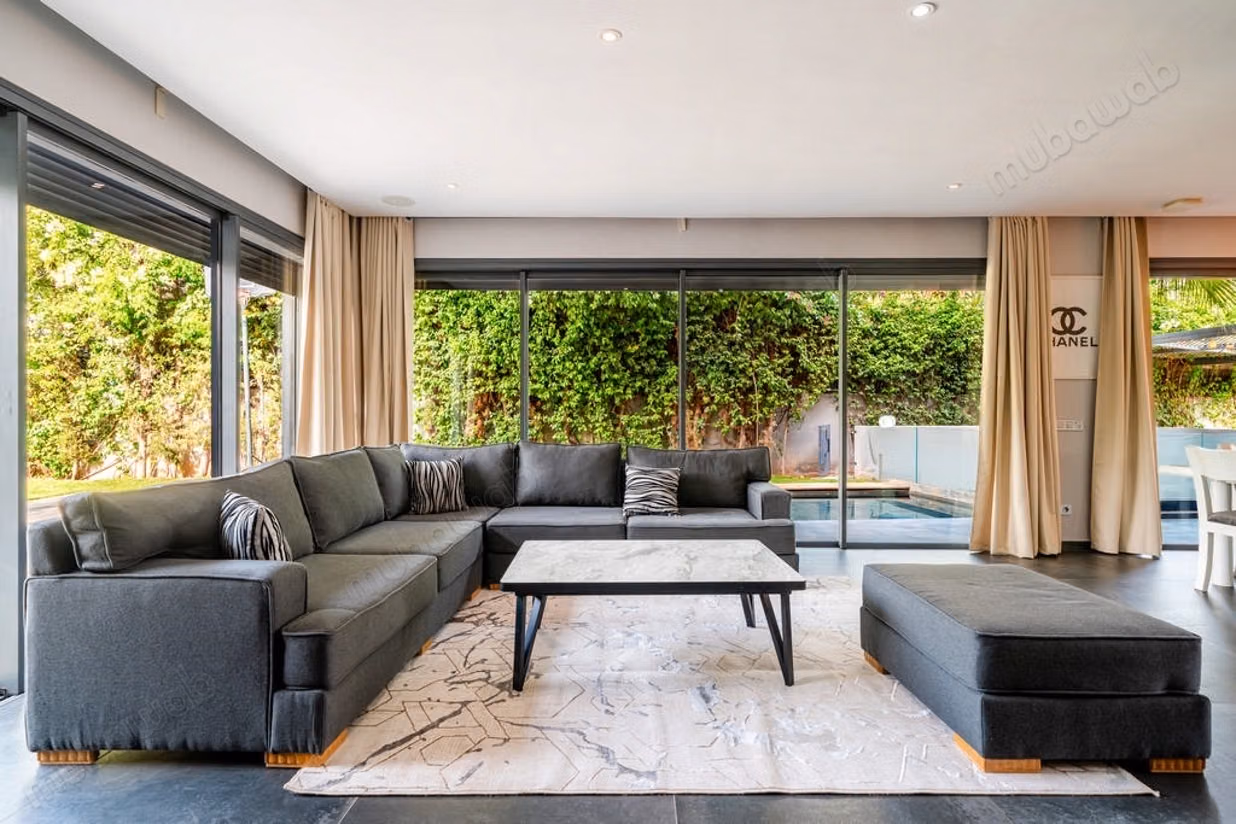 Villa de prestigio amueblada para larga duración
