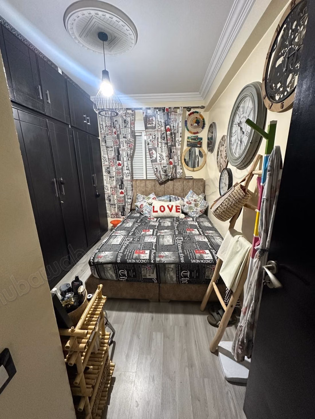 Beautiful apartment for sale in Hay Salma. 2 lovely bedrooms. Furnished