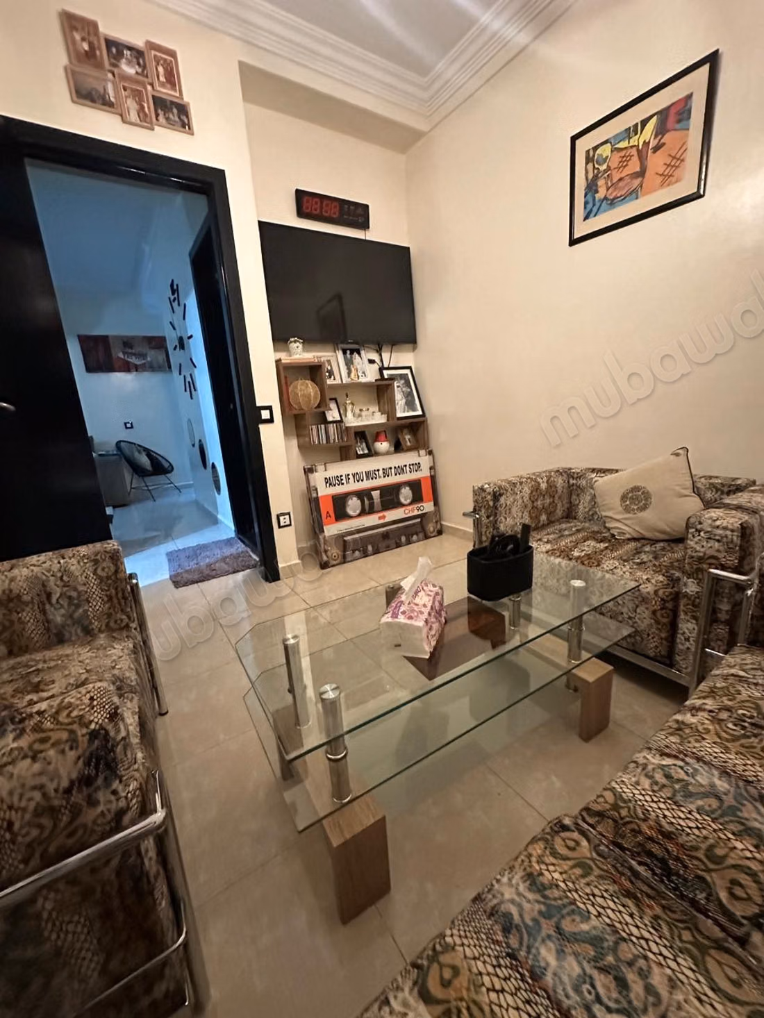 Beautiful apartment for sale in Hay Salma. 2 lovely bedrooms. Furnished