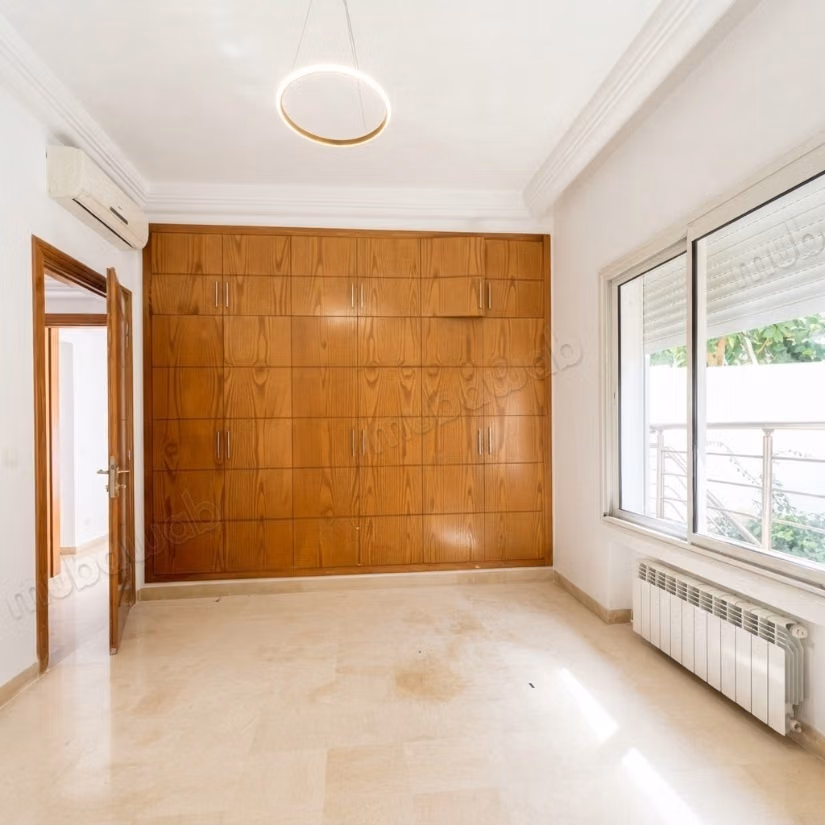 Appartement spacieux haut standing S2 rez-de-chaussée au jardin de Carthage