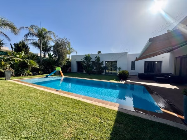 Bouskoura – Villa a un piano in vendita