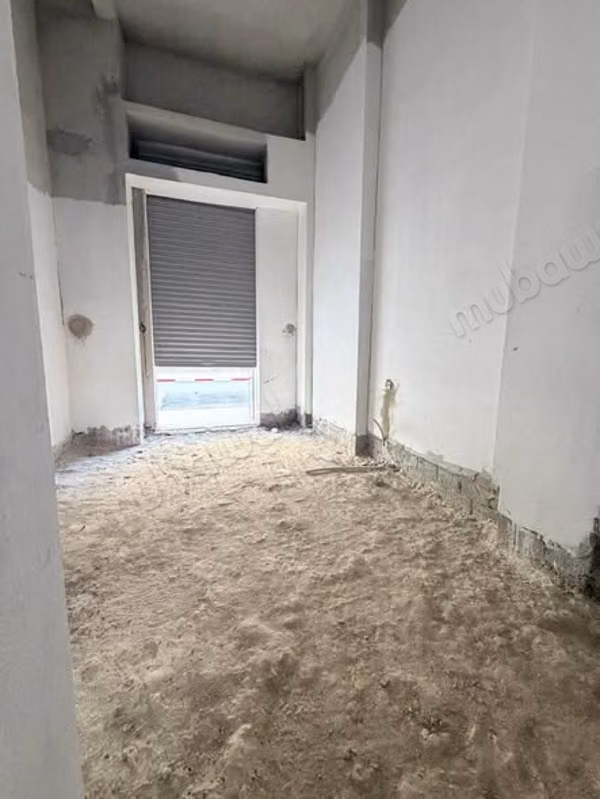 Local Commercial Neuf A louer Hay wahat Aouina