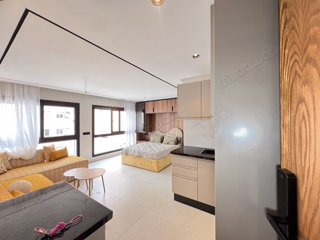 À louer jolie stduio loft 2 mars 5000dh