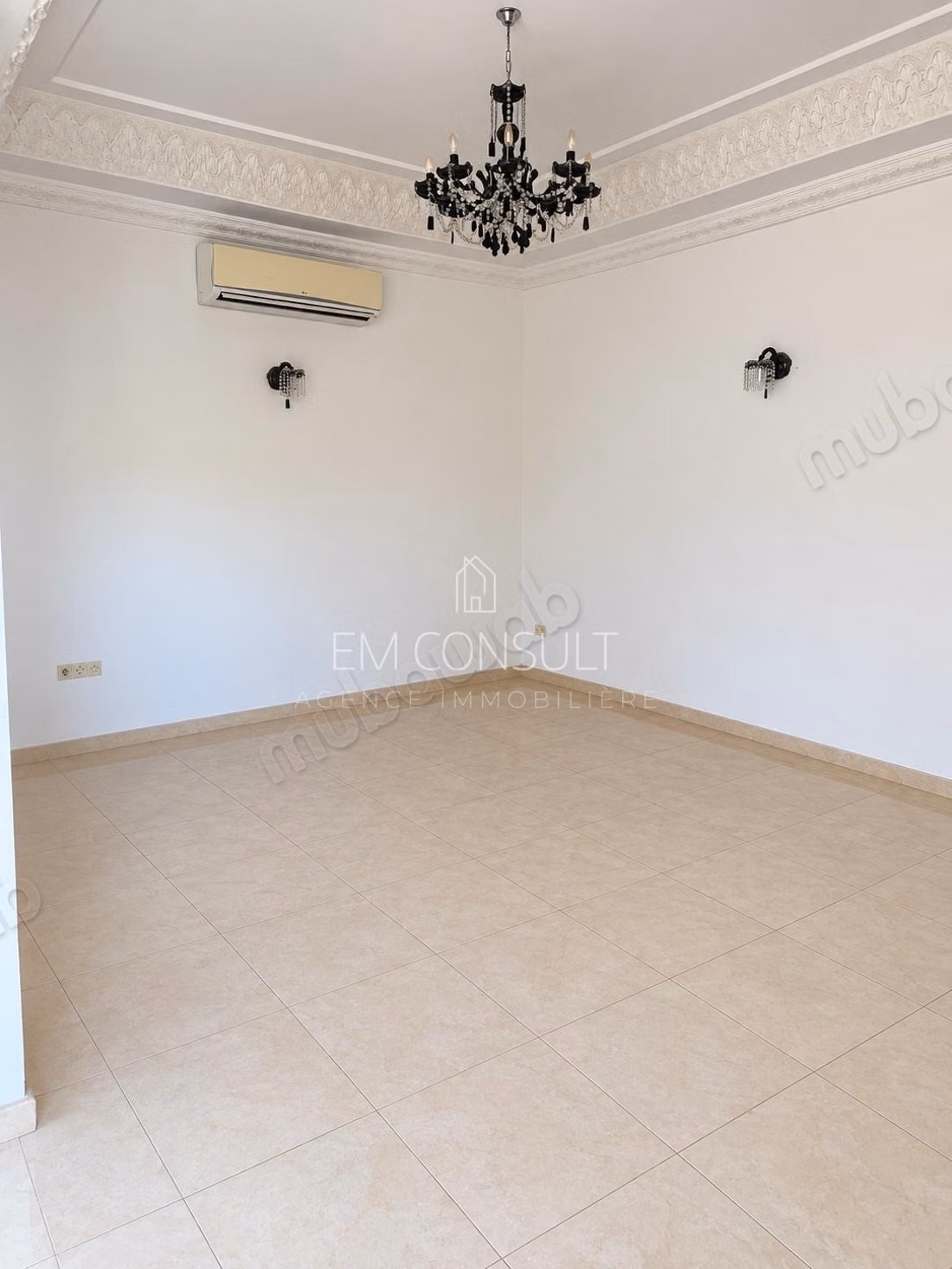 Sale of 4-bedroom villa at Argan Golf
