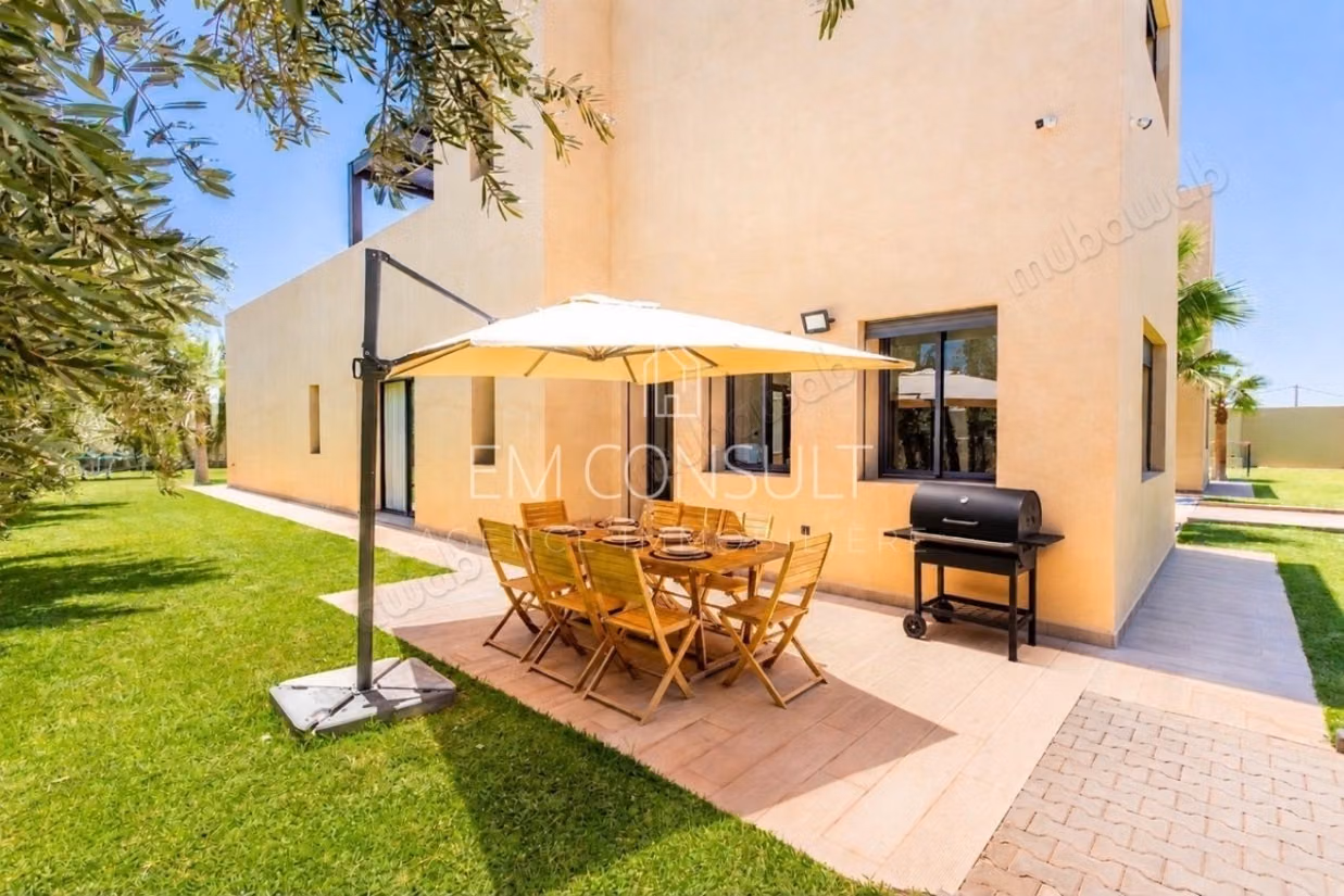 For sale villa 6 bedrooms on Ouarzazate road