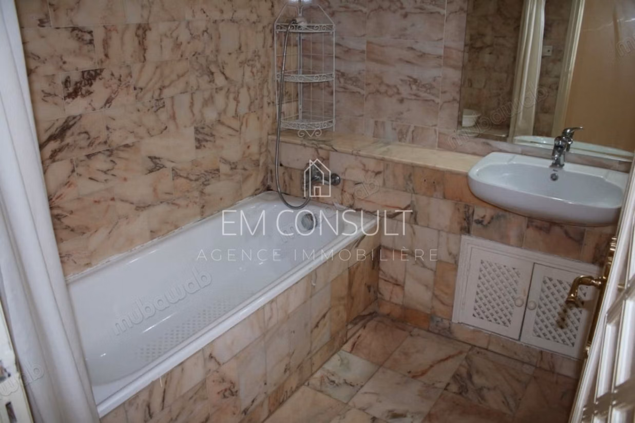 A louer appartement 2 ch palmeraie